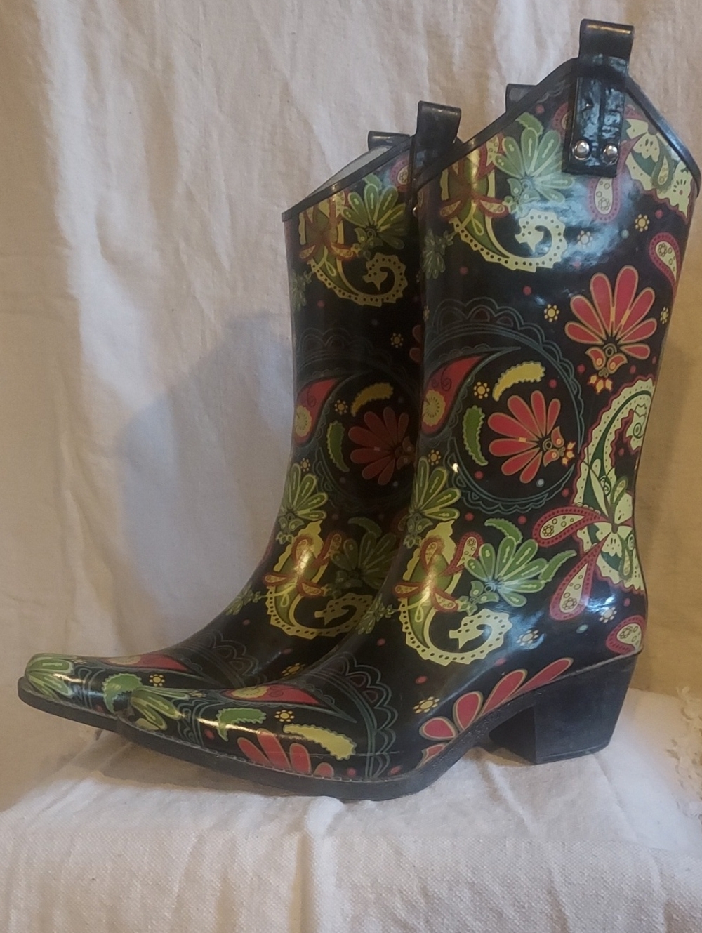 Nomad Black Floral Paisley Heeled Rain Boots